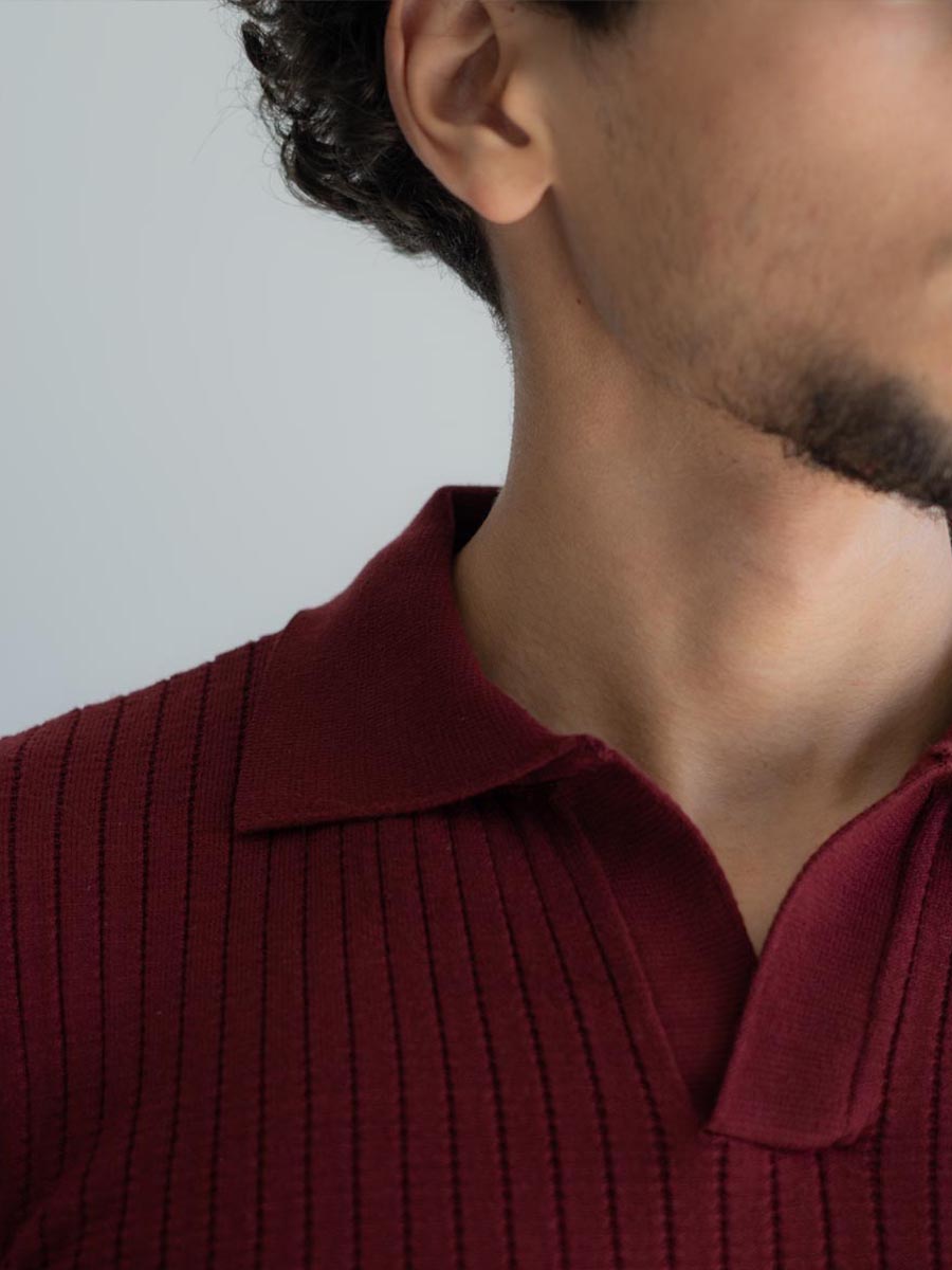 Pull Old-money Burgundy