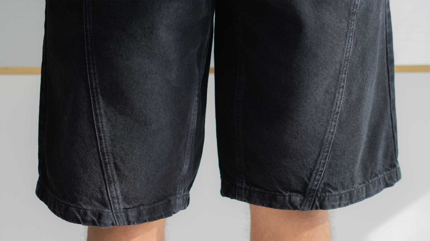 BERMUDA Baggy Noir en DENIM