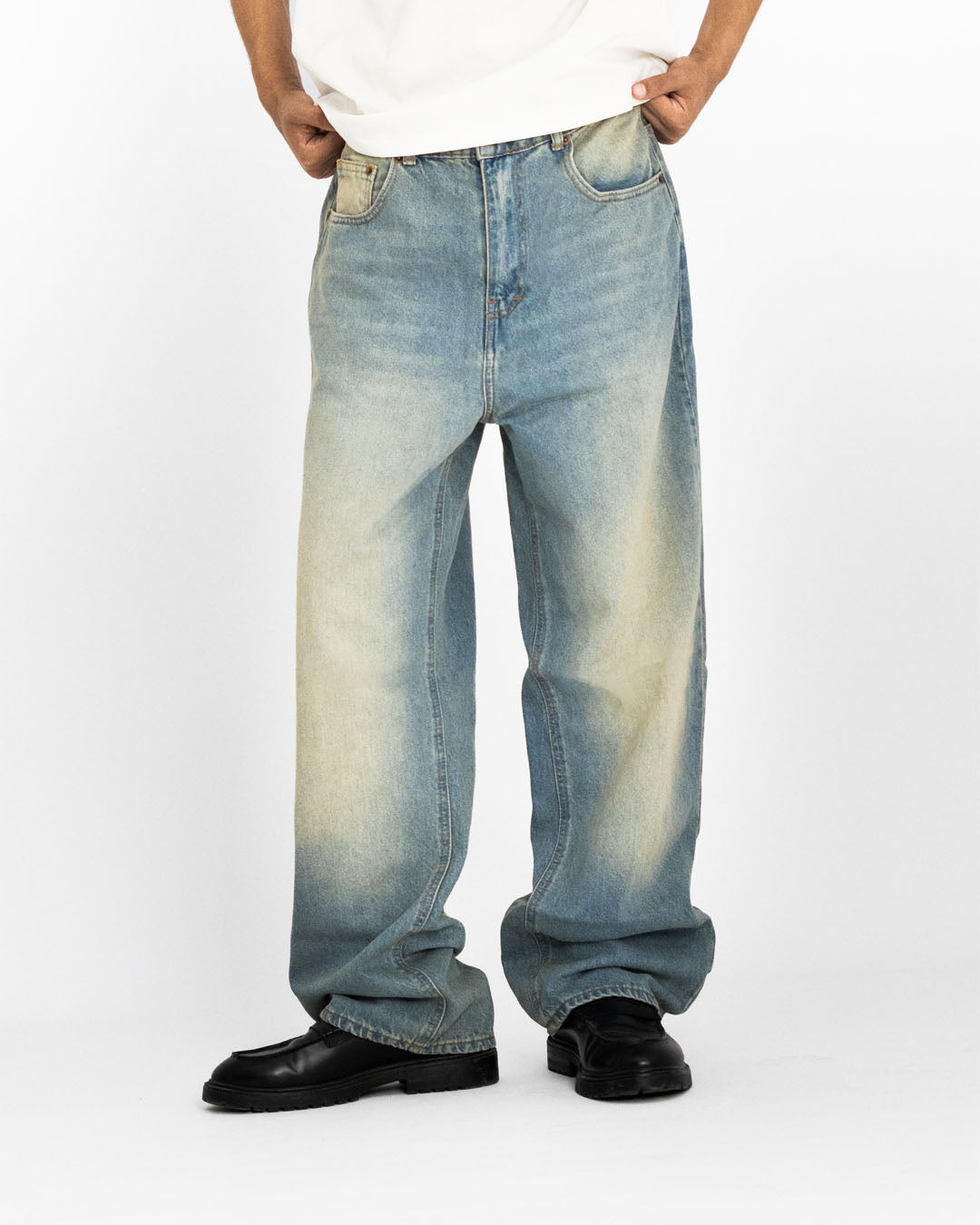 BAGGY Blue Dirty Jeans
