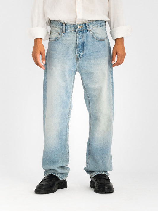 Straight Light Blue Jeans